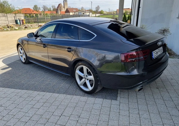 Audi A5 cena 44900 przebieg: 190000, rok produkcji 2011 z Strzegom małe 37